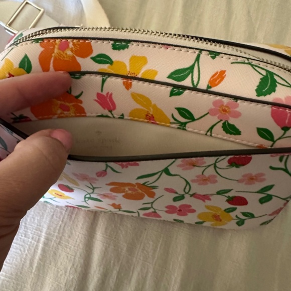 kate spade Handbags - Kate Spade Floral Crossbody Bag - Pink, Orange, Yellow, Green